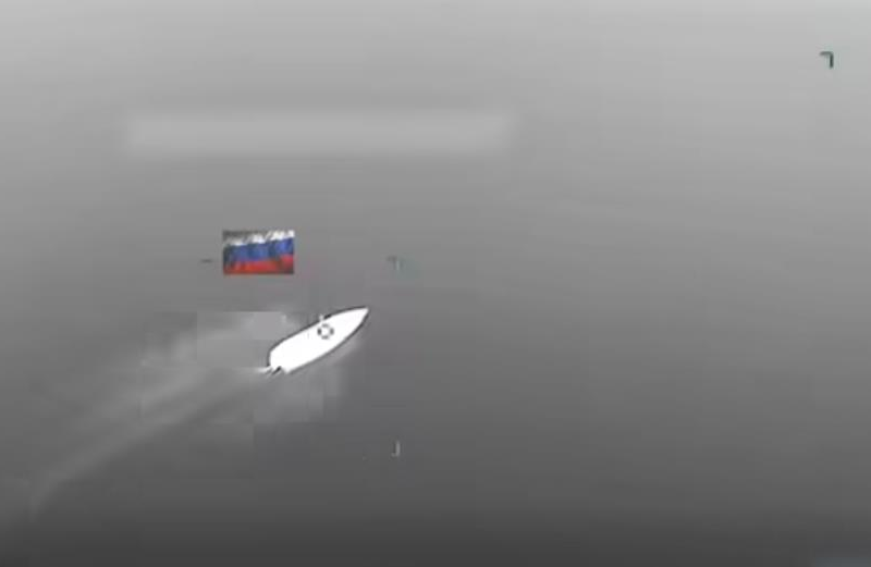 ВМС знищили катер росіян на Тендрівській косі