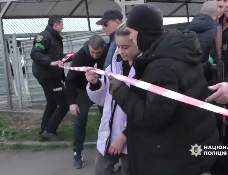 Наказували бити ракетами по ЖК: слідчі повідомили про підозру генерал-майору та полковнику армії рф