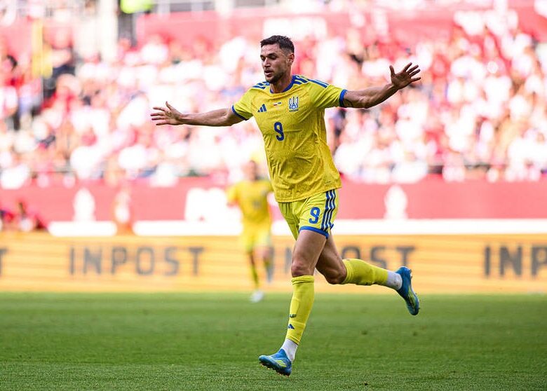 Яремчук залишається з Олімпіакосом: гравець не підійшов Ліону через гроші
