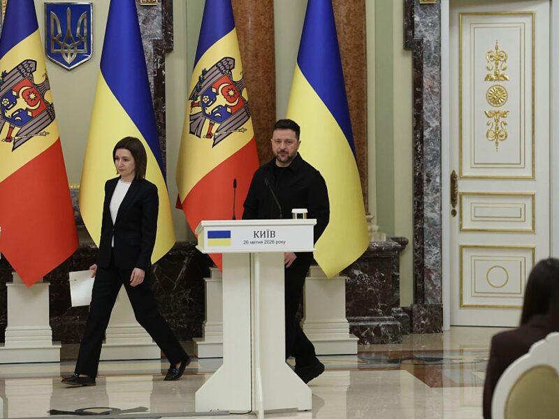 ЄС може відкрити перший переговорний кластер з Україною у червні – ЗМІ