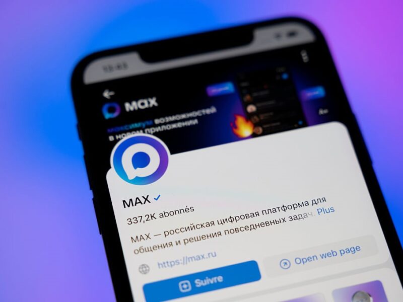 З App Store видалили російський месенджер Max