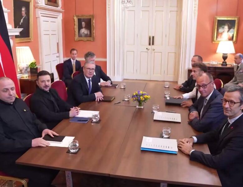 Зеленський розповів, про що говорив зі Стармером, Макроном та Мерцем