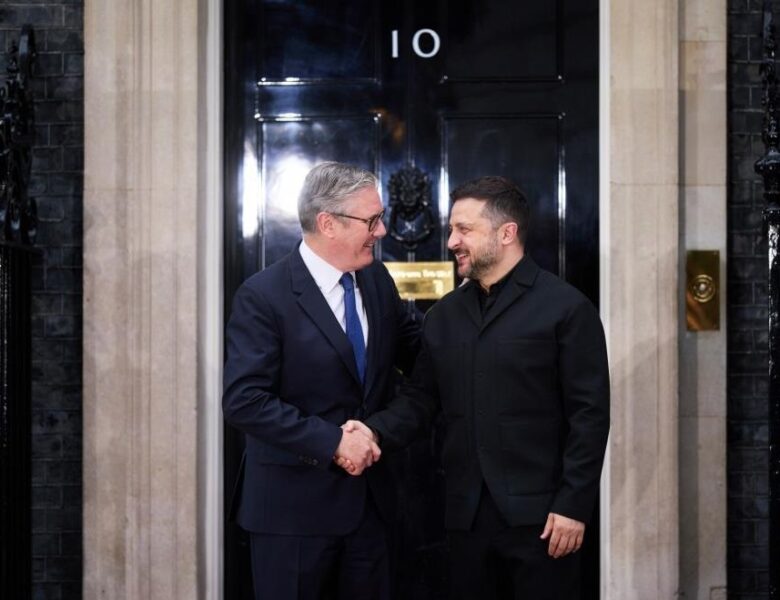 Зеленський відреагував на відставку Стармера