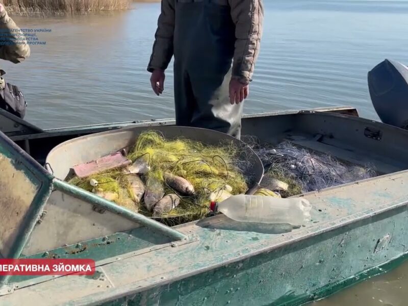 Підсумки першого місяця нерестової заборони