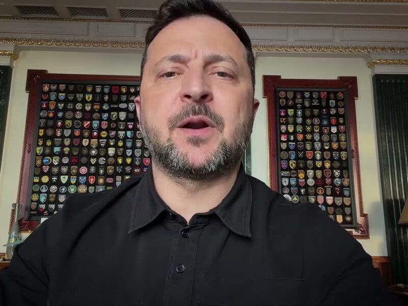 Підписав указ про створення у складі ЗСУ спеціального командування – далекобійного