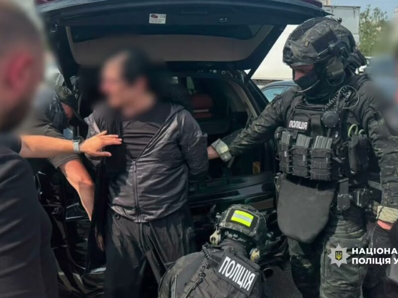 Затримано іноземця, який понад 20 років перебував у міжнародному розшуку за вбивство, — Нацполіція