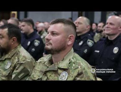 З нагоди річниці Національної поліції України Іван Вигівський вручив нагороди поліцейським
