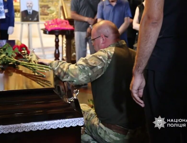 У Києві попрощалися з вибухотехніками, які загинули під час виконання службового завдання