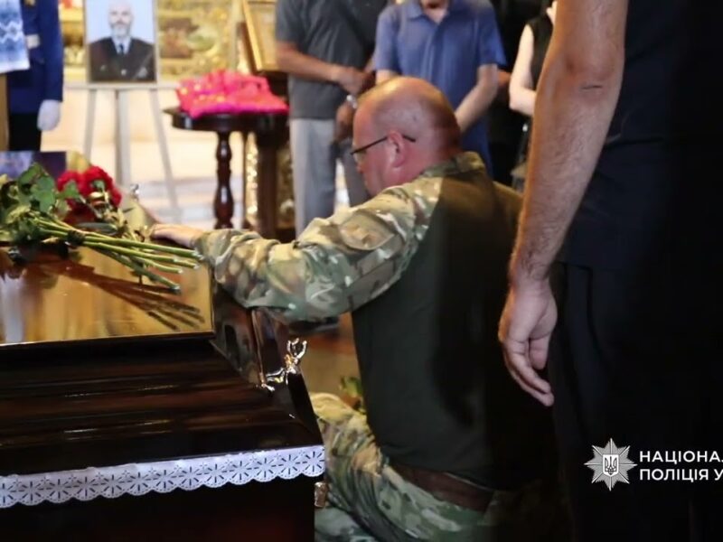 У Києві попрощалися з вибухотехніками, які загинули під час виконання службового завдання
