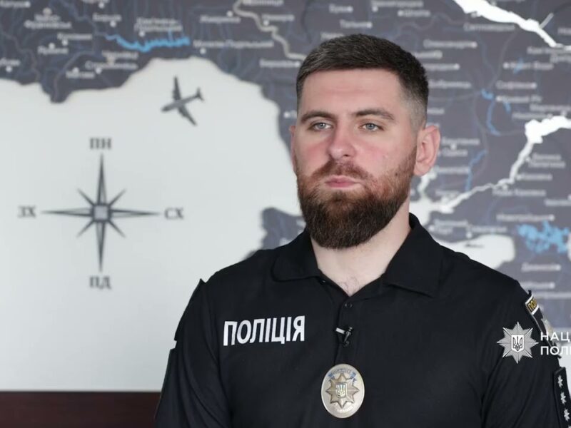 Під виглядом навчання інвестиціям ошукали майже тисячу людей: поліція викрила злочинну організацію