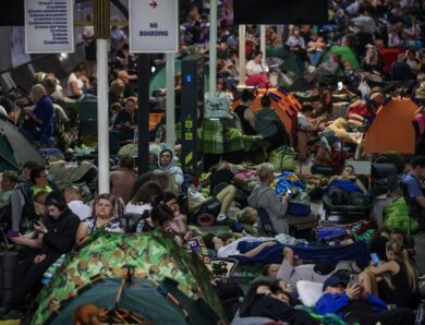 Атака РФ: в метро Києва переховувалась рекордна кількість людей
