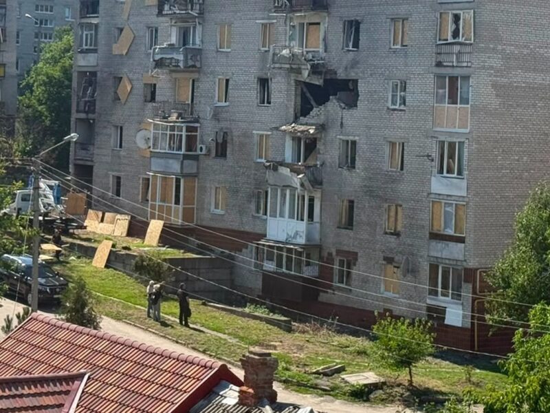 Атаки РФ на Харків та Ізюм: семеро поранених