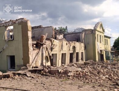 Авіаудар по Слов’янську: є жертва і поранені