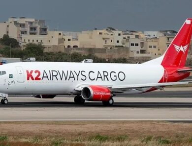 Boeing 737 сигналізував про небезпеку і зник біля берегів Пакистану