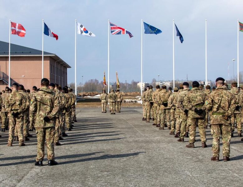 Британія посилить військовий контингент у країні-сусідці РФ