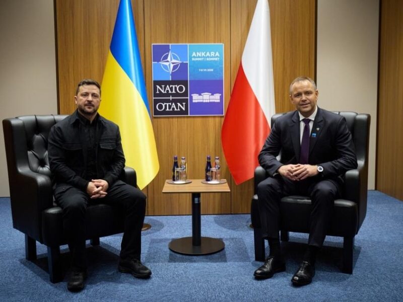 Довга розмова: Зеленський зустрівся з Навроцьким
