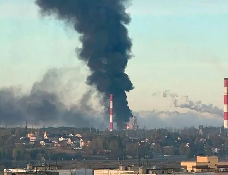 Дрони атакували один з найбільших НПЗ РФ і порти