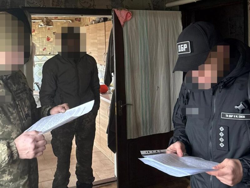 Командир роками використовував бійців для будівництва свого дому