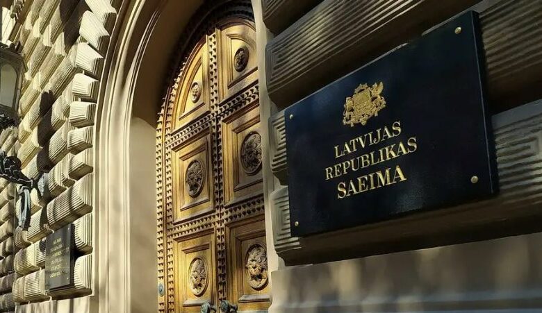 Латвія заборонить імпорт книг, одягу та іграшок із РФ і Білорусі