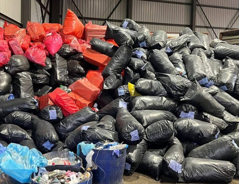 Медичні відходи та токсини: фірма забруднила понад 1,6 тис. кв. м землі