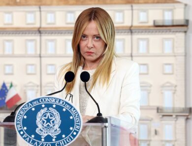 Мелоні планує вивести Іспанію із Шенгенської зони