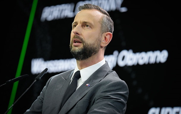 Міністр оборони Польщі різко відповів на критику щодо допомоги Україні