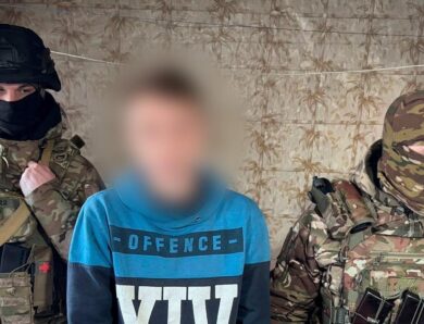 На Харківщині чоловік вербував дітей через гру та купував їхні інтимні фото