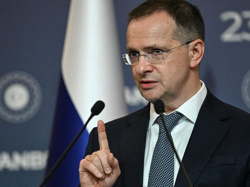 Переговірник Путіна потрапив під санкції ЄС