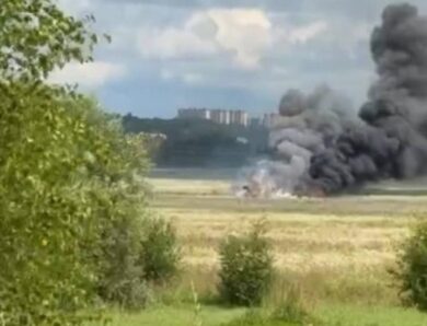 Під Москвою розбився військовий літак Су-57