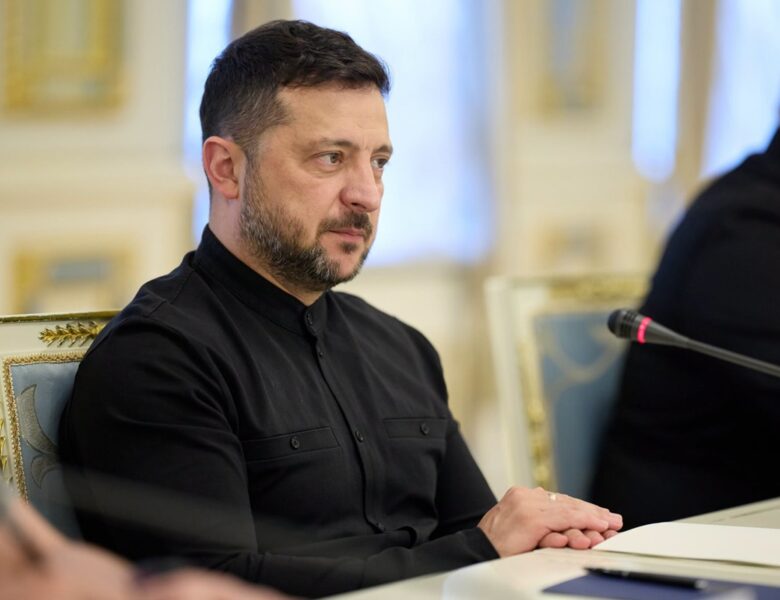 Підготовка до зими: Зеленський не задоволений темпами робіт