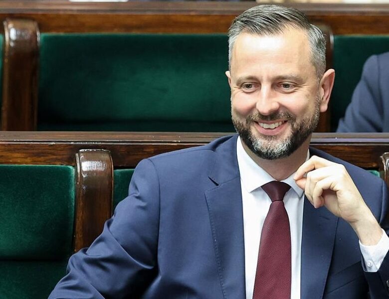 Польща прагне розміщення центру управління паливопроводами НАТО