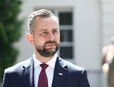 Польща розсекретить військову допомогу Україні