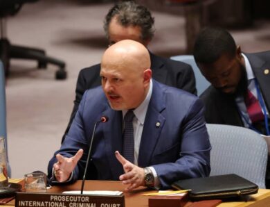 Прокурора МКС, який видав ордер на арешт Путіна, відсторонили: що сталося