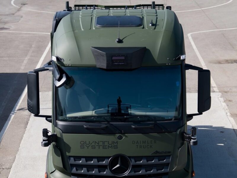 Quantum Systems випробує в Україні автономні військові машини