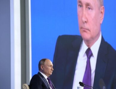 Рейтинг Путіна стрімко падає. Чи варто чекати бунту росіян