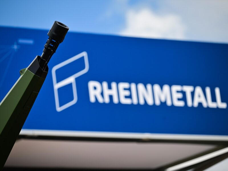Rheinmetall передав Україні перші снаряди з нового заводу в Німеччині