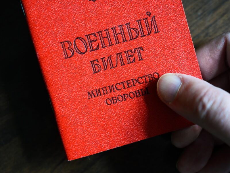 Росіяни масово шукають способи уникнути фронту – ЗМІ