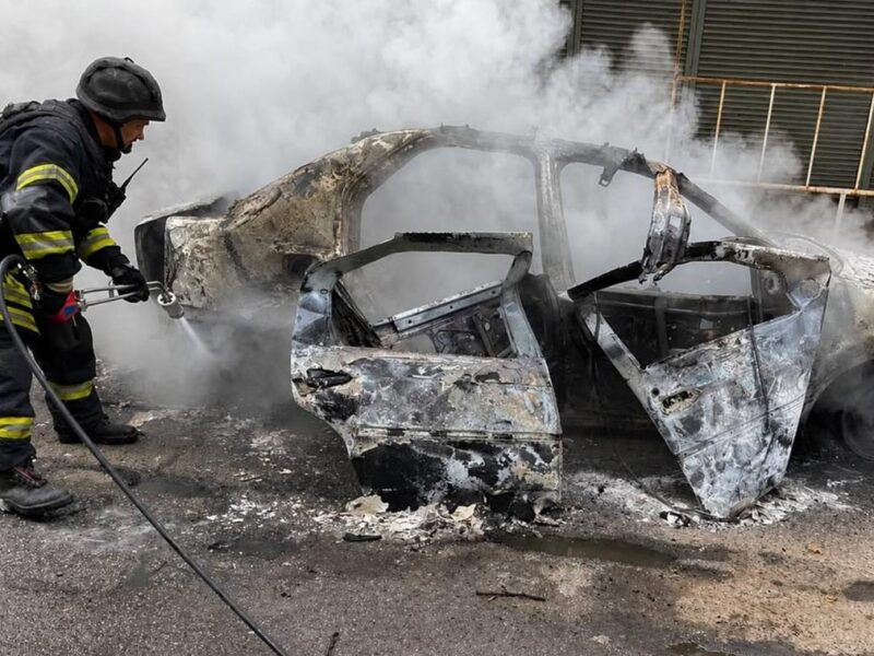 Росіяни вдарили дроном по авто в Херсоні: є жертви