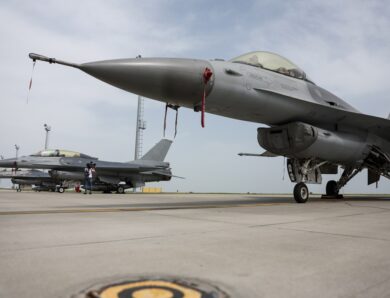Румунський F-16 збив невідомий БпЛА
