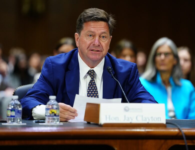 Сенат США затвердив нового директора Нацрозвідки