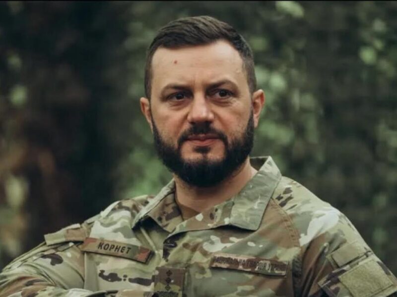 Скоєно замах на командира корпусу Хартія
