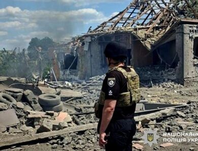 Стало відомо, скільки цивільних залишаються на Донеччині