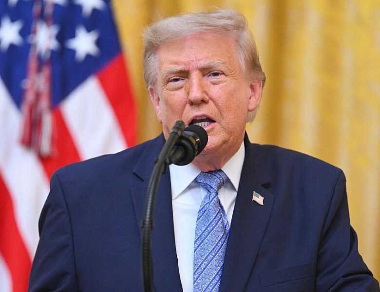 Трамп пригрозив Канаді додатковими митами за лісові пожежі