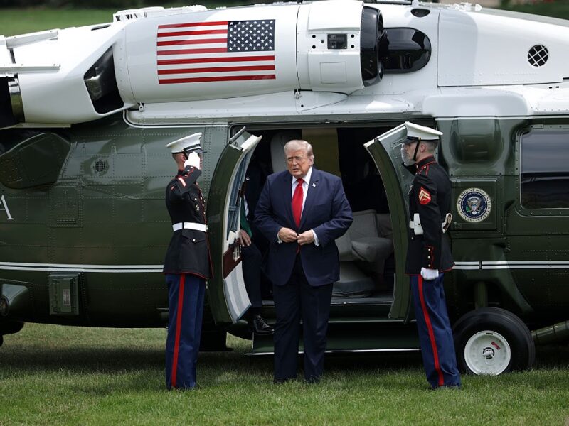 Трамп розглядає відправку військ на іранські острови – ЗМІ