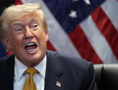 Трамп заявив, що США контролюватимуть Ормуз