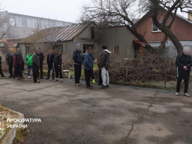 У Харкові викрили псевдореабілітаційні центри: звільнили майже 50 людей