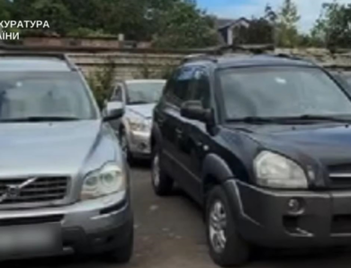 У Києві викрили схему ввезення 3000 “авто для ЗСУ”