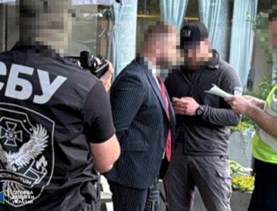 У Києві затримали адвоката на хабарі у $30 тисяч