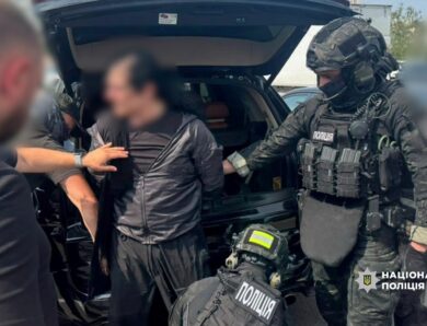 У Києві затримали іноземця, якого 20 років розшукував Інтерпол