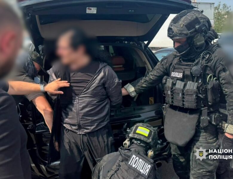 У Києві затримали іноземця, якого 20 років розшукував Інтерпол
